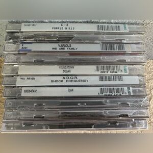 10 CD Mixed Genres - New Sealed
Old Stock - Lot 3